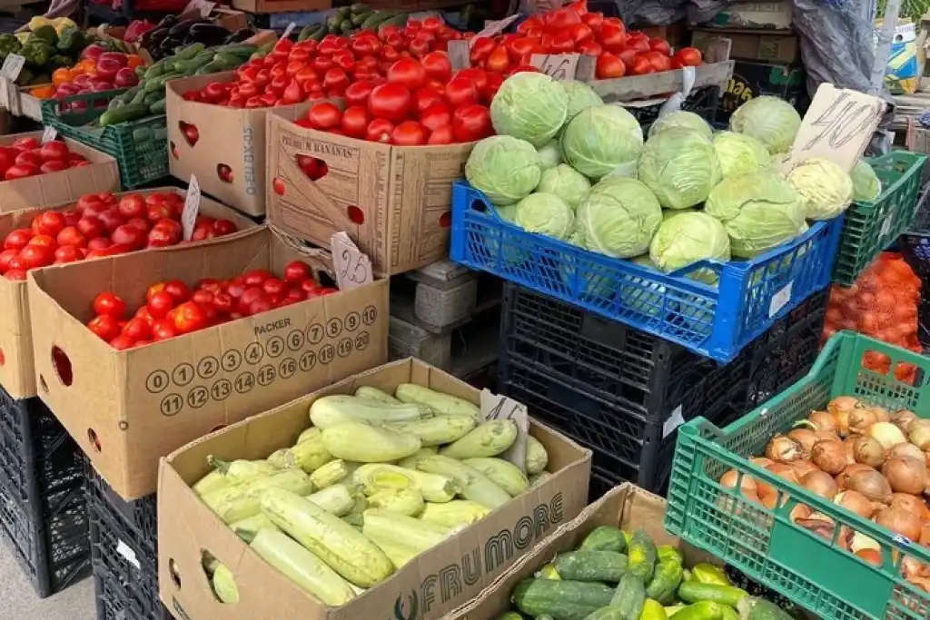 Врожай овочів і фруктів в Україні знизиться на 11% – прогноз депутата