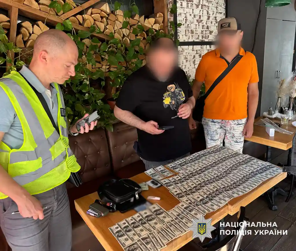 У Києві затримали посадовця Міноборони за схему бронювання призовників