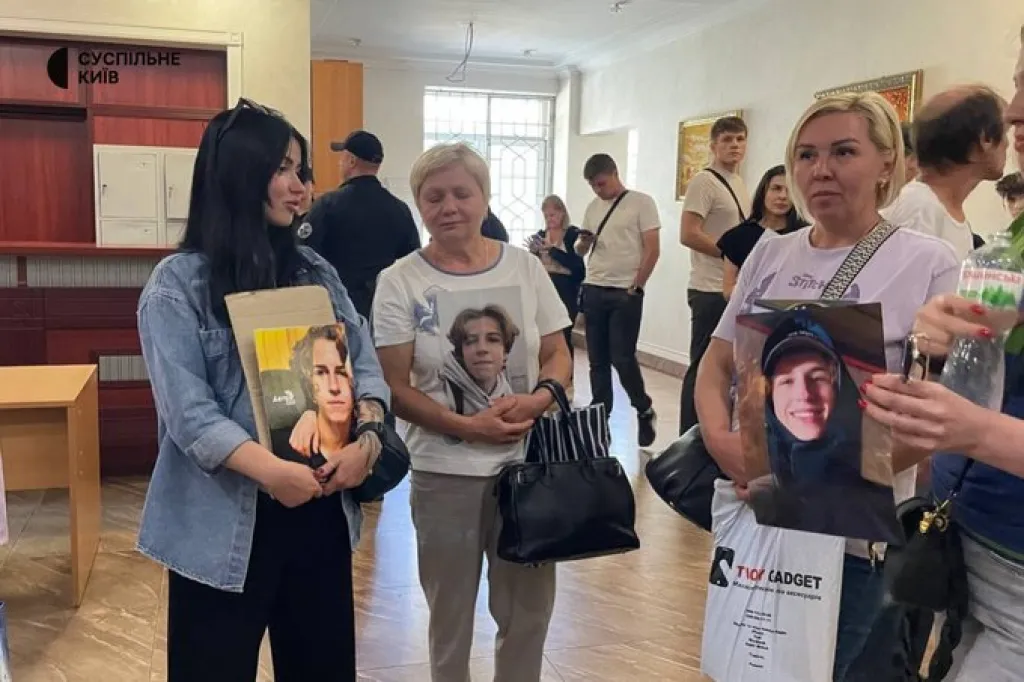 Довічне ув’язнення за вбивство підлітка на фунікулері у Києві: суд виніс вирок
