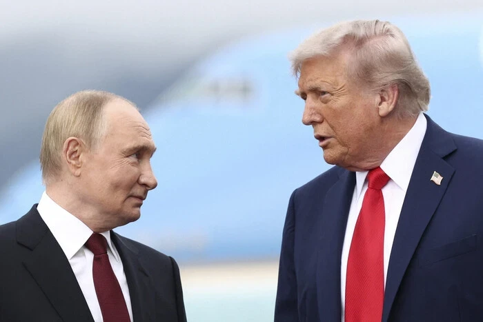 Терміновий дзвінок Путіна до Трампа: чи відкривається вікно для миру