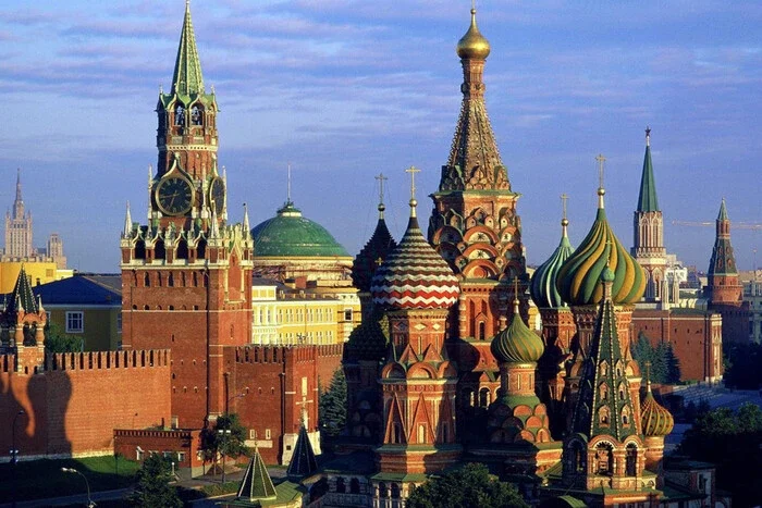 Financial Times з’ясувало, як Росія обходить санкції США через Киргизстан і криптовалюту