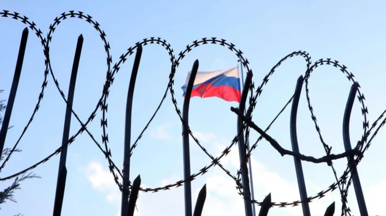 ЄС ухвалив новий, 19-й пакет санкцій проти Росії: що саме заборонено