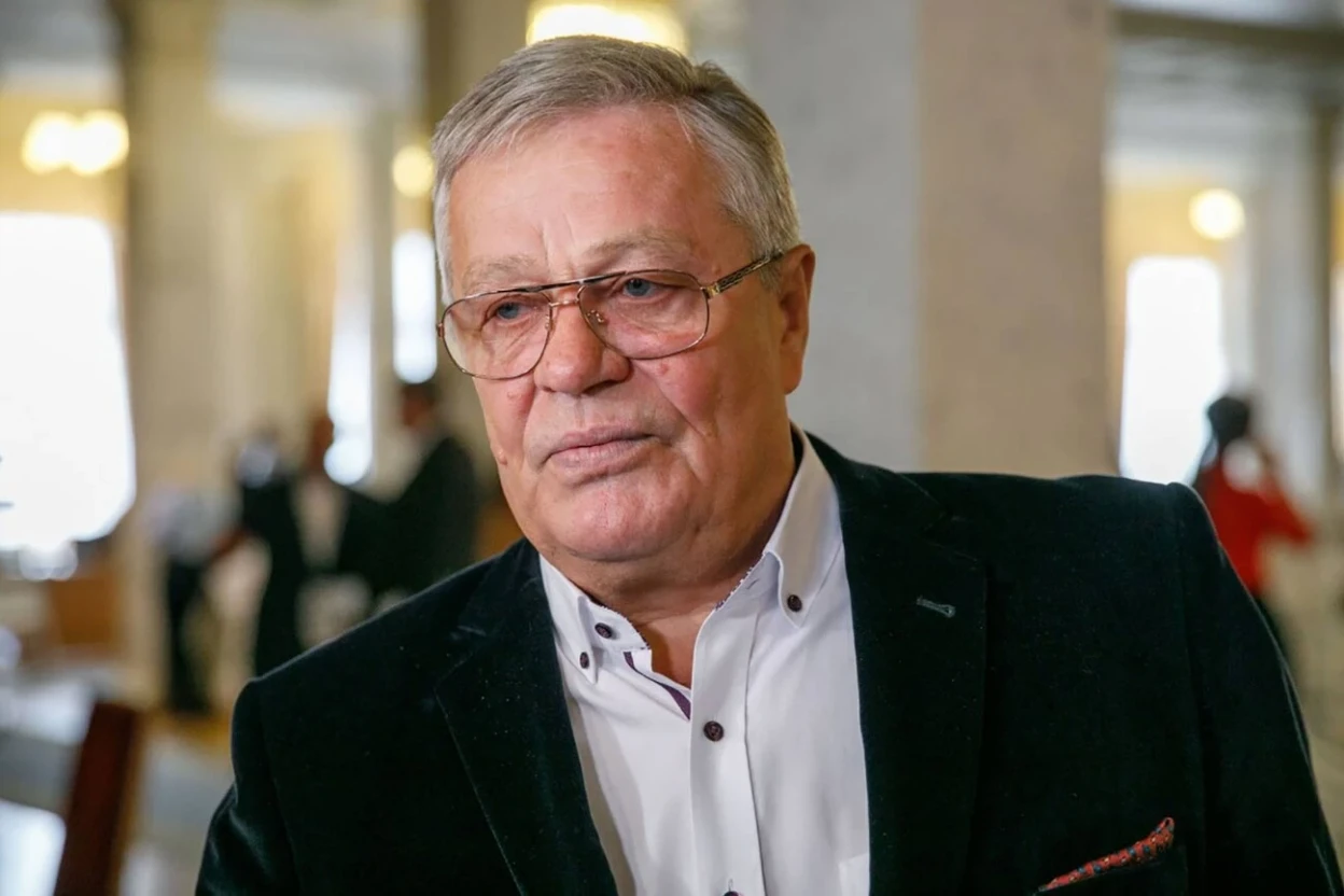 У Києві пограбували нардепа біля супермаркету Novus: суд дав умовний термін злодію