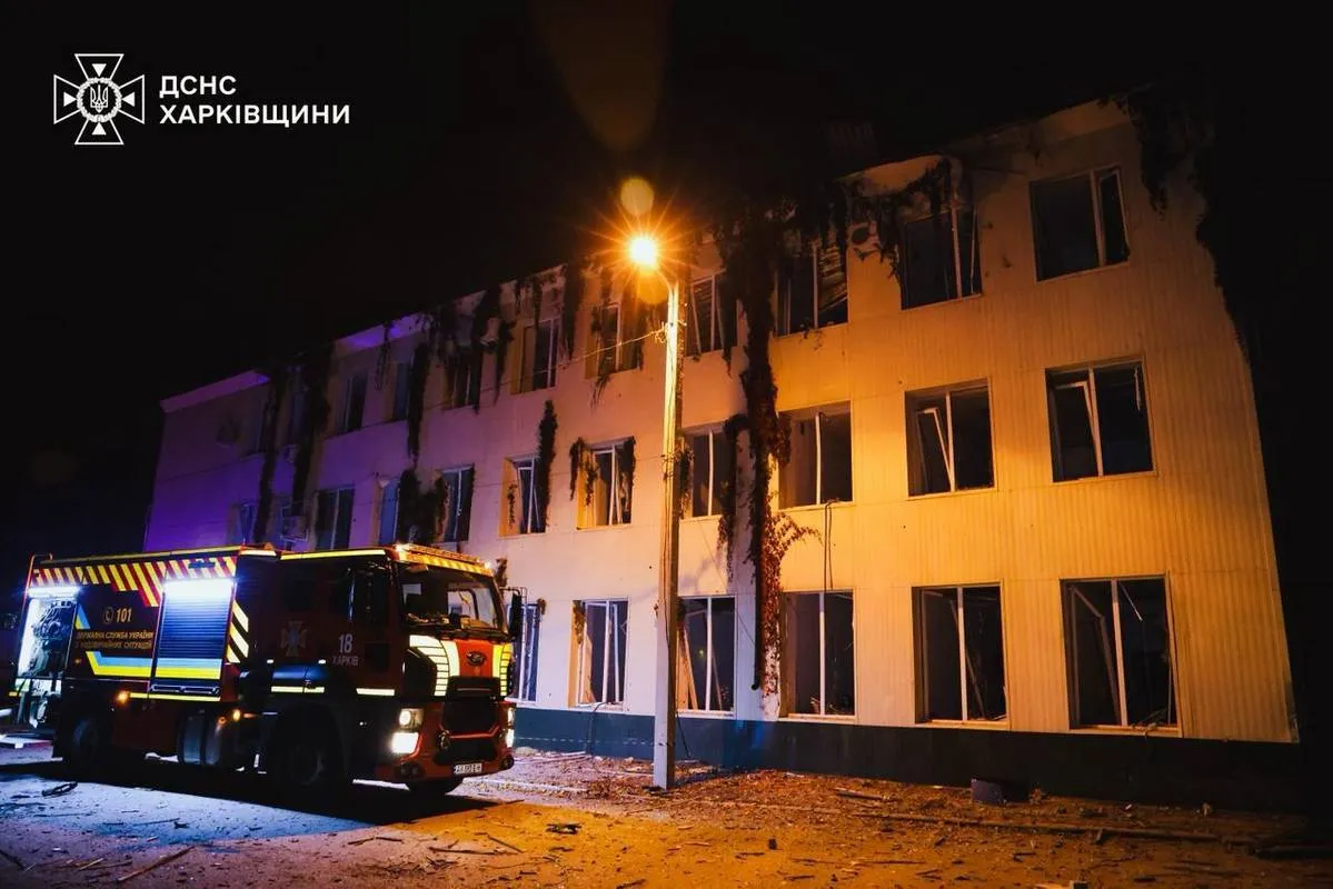 Росіяни обстріляли Харків: пошкоджено лікарню, поранено мирних мешканців