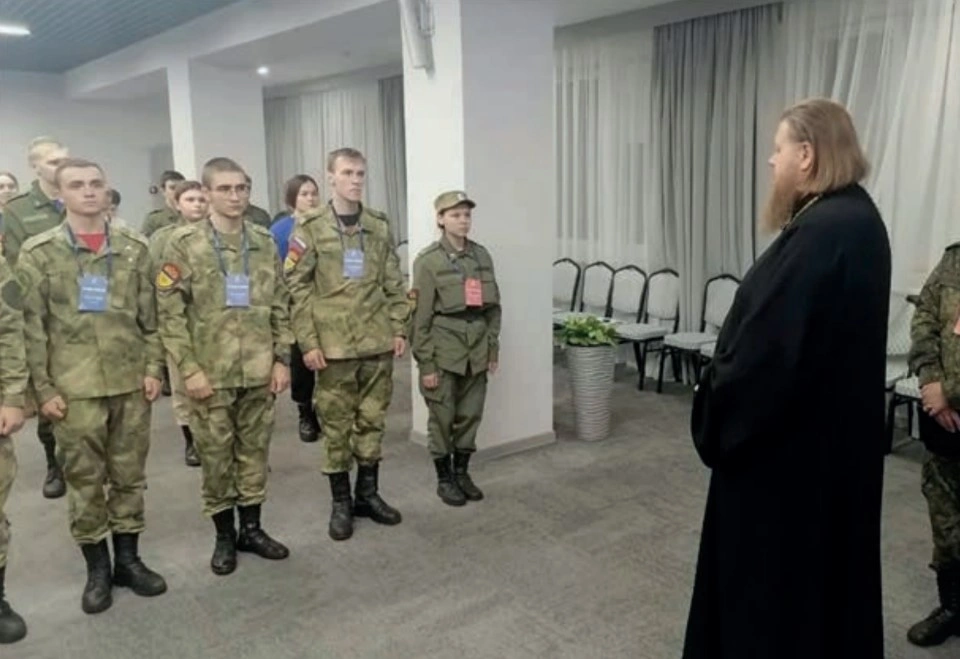 Росія створює «фабрики солдатів»: як окупаційна система перетворює українських дітей на майбутніх воїнів
