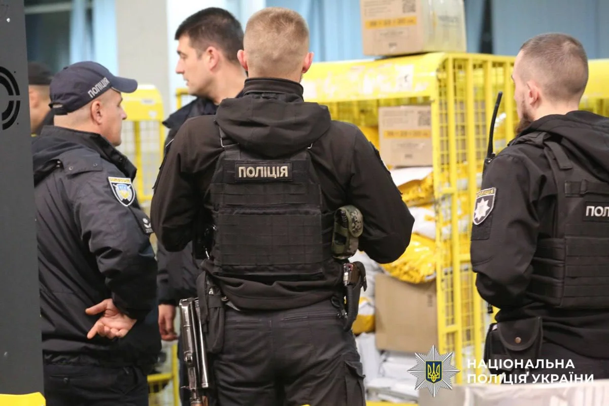 У Києві вибухнула посилка на «Укрпошті»: затримано відправника з Тернополя