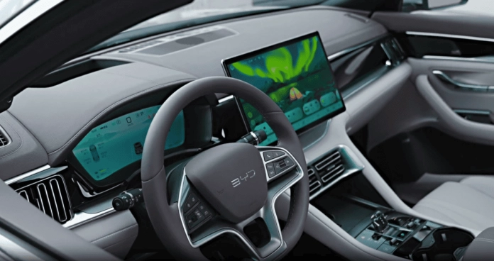 Українці встановили новий рекорд із купівлі нових авто: лідирує китайський BYD