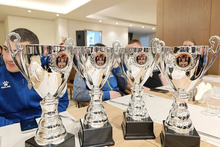 Українські важкоатлети вибороли 25 медалей на чемпіонаті Європи серед молоді