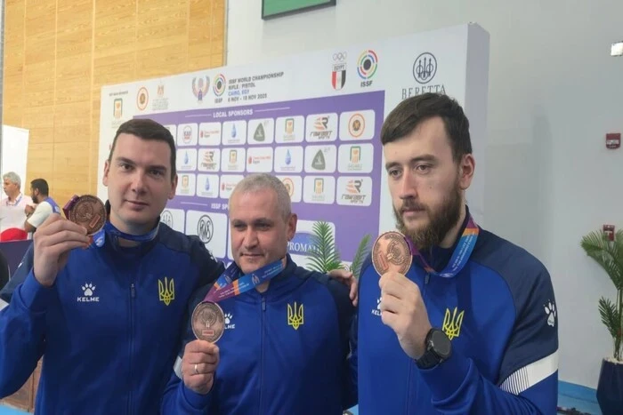 Українська команда виборола першу медаль на чемпіонаті світу з кульової стрільби