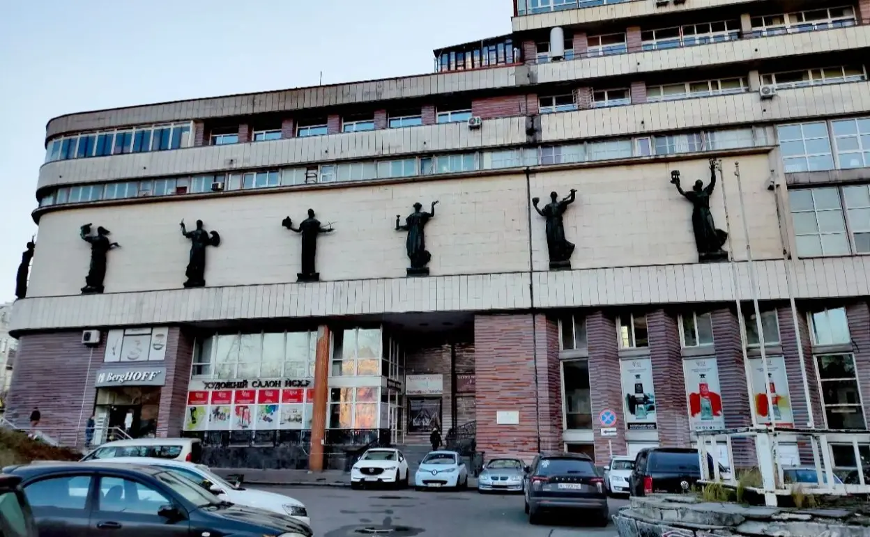 У Києві розпочався всеукраїнський проєкт «Діти — Дерево Життя» до Дня ЗСУ