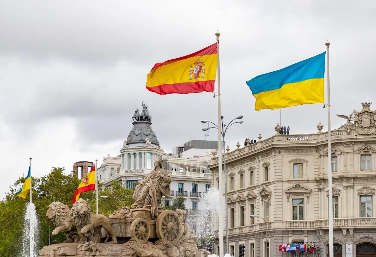 Іспанія обіцяє суттєву допомогу Україні для зміцнення оборони