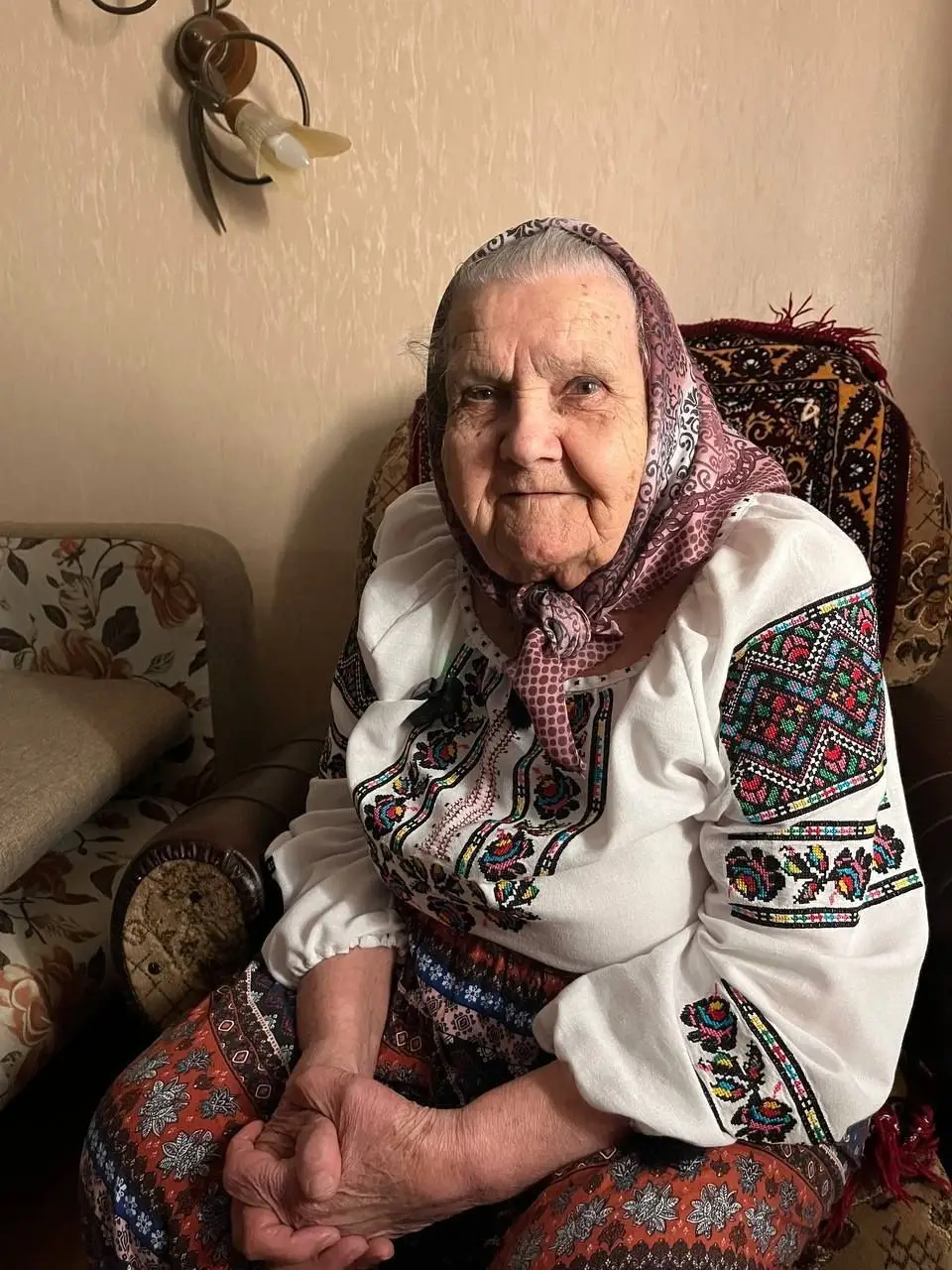 «Тоді забирали хліб, тепер кидають ракети»: як свідки Голодомору бачать повернення геноциду