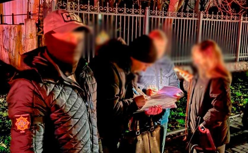 У Києві затримали чоловіка, який торгував обіцянками “відстрочки” від мобілізації