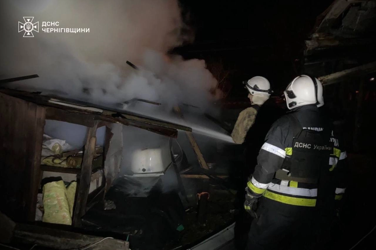 Чернігівщина під вогнем: окупанти завдали ударів по житловому сектору