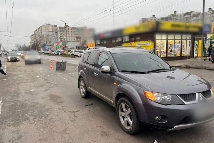Водій на Київщині збив п’ятьох пішоходів, серед яких чотири діти