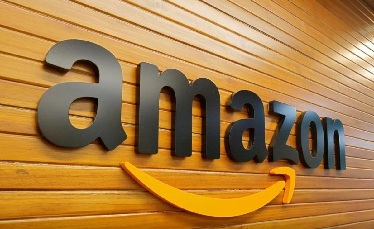 Amazon вводить автономних інженерів: нові ШІ-агенти змінюють саму логіку розробки