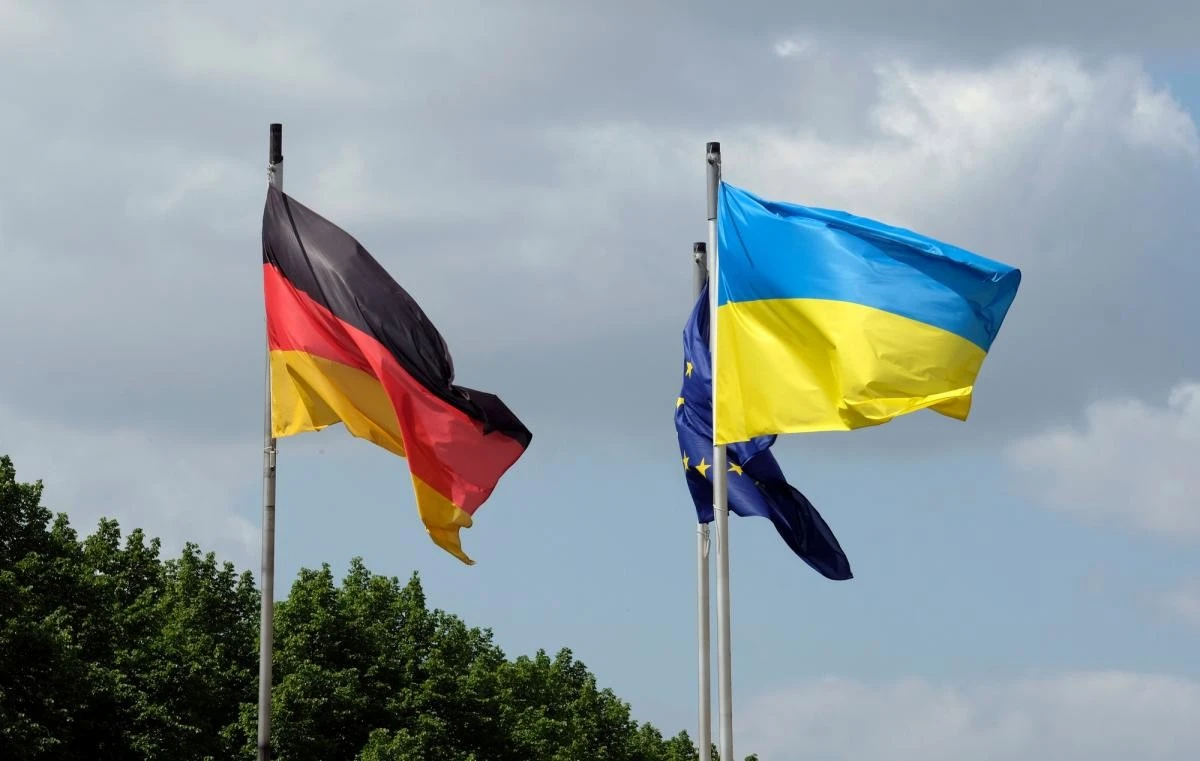 Берлін тисне на ЄС: репараційний кредит для України хочуть запустити без зволікань