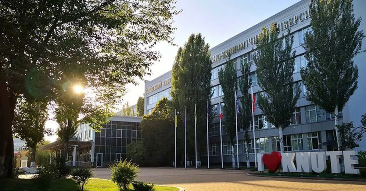 Університет під сонцем: київський ДТЕУ інвестує у власну електроенергію