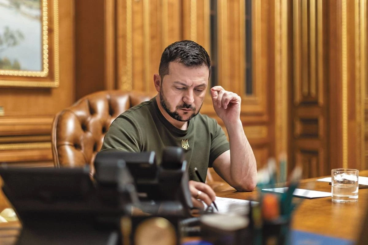 Володимир Зеленський призначив нових керівників Волині та Тернопільщини