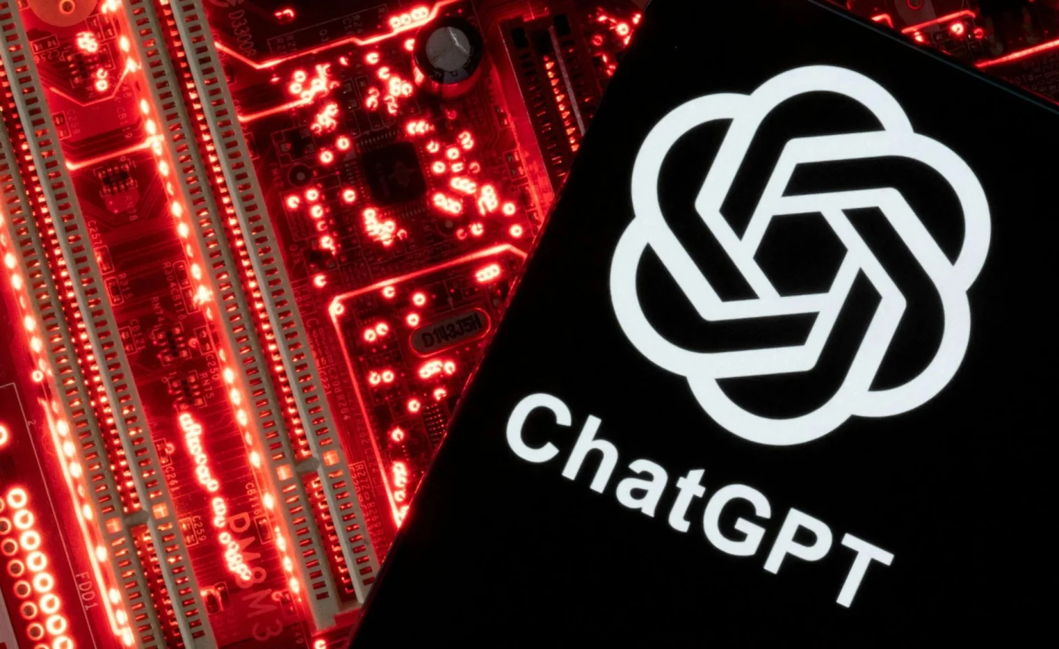Епоха “чистих” чатів завершується: OpenAI запускає рекламу в ChatGPT