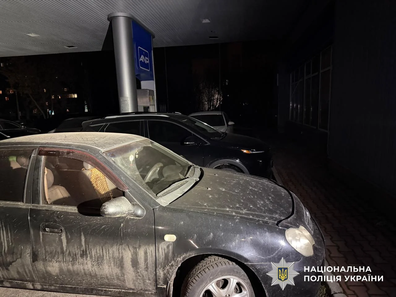 Вибух на миколаївській АЗС: семеро поліцейських поранені, слідство перевіряє версію теракту