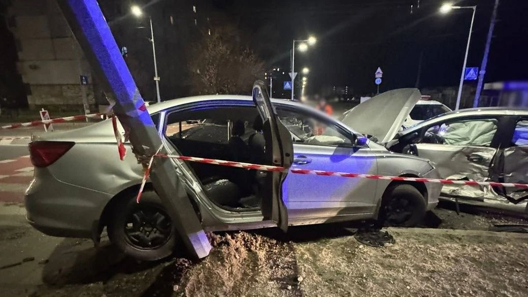 Нетверезий водій Porsche спричинив масову ДТП на Оболоні: госпіталізовано чотирьох осіб