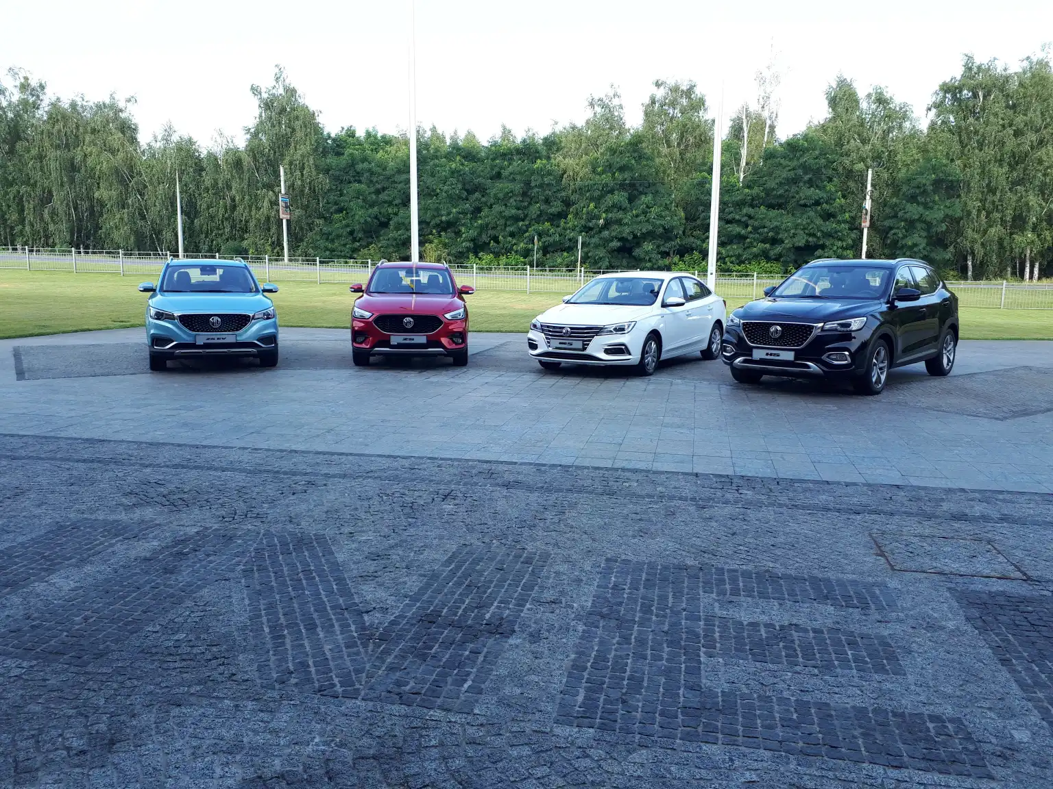 Чим приваблюють авто MG у 2026 році: оснащення, технології та доступність