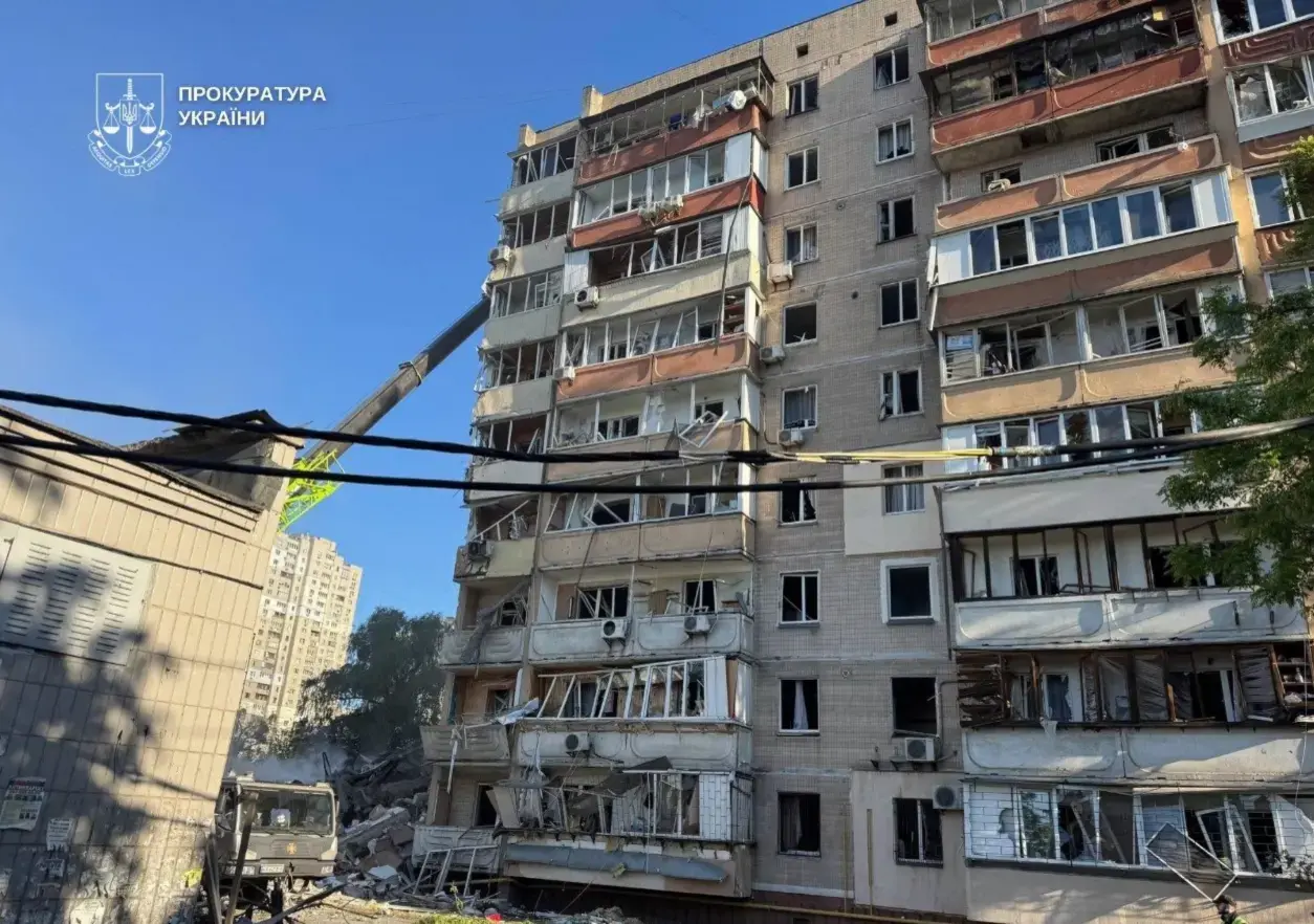 Столиця розгортає оперативні центри підтримки після нічної атаки
